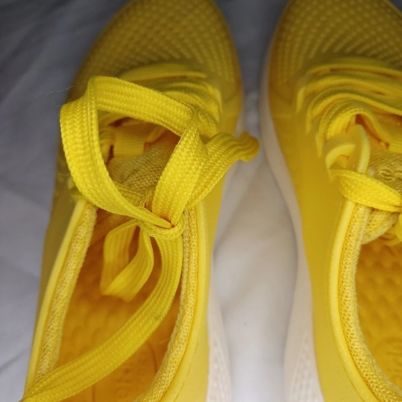 CROCS Kids Yellow Shoes - Picture 11 of 13